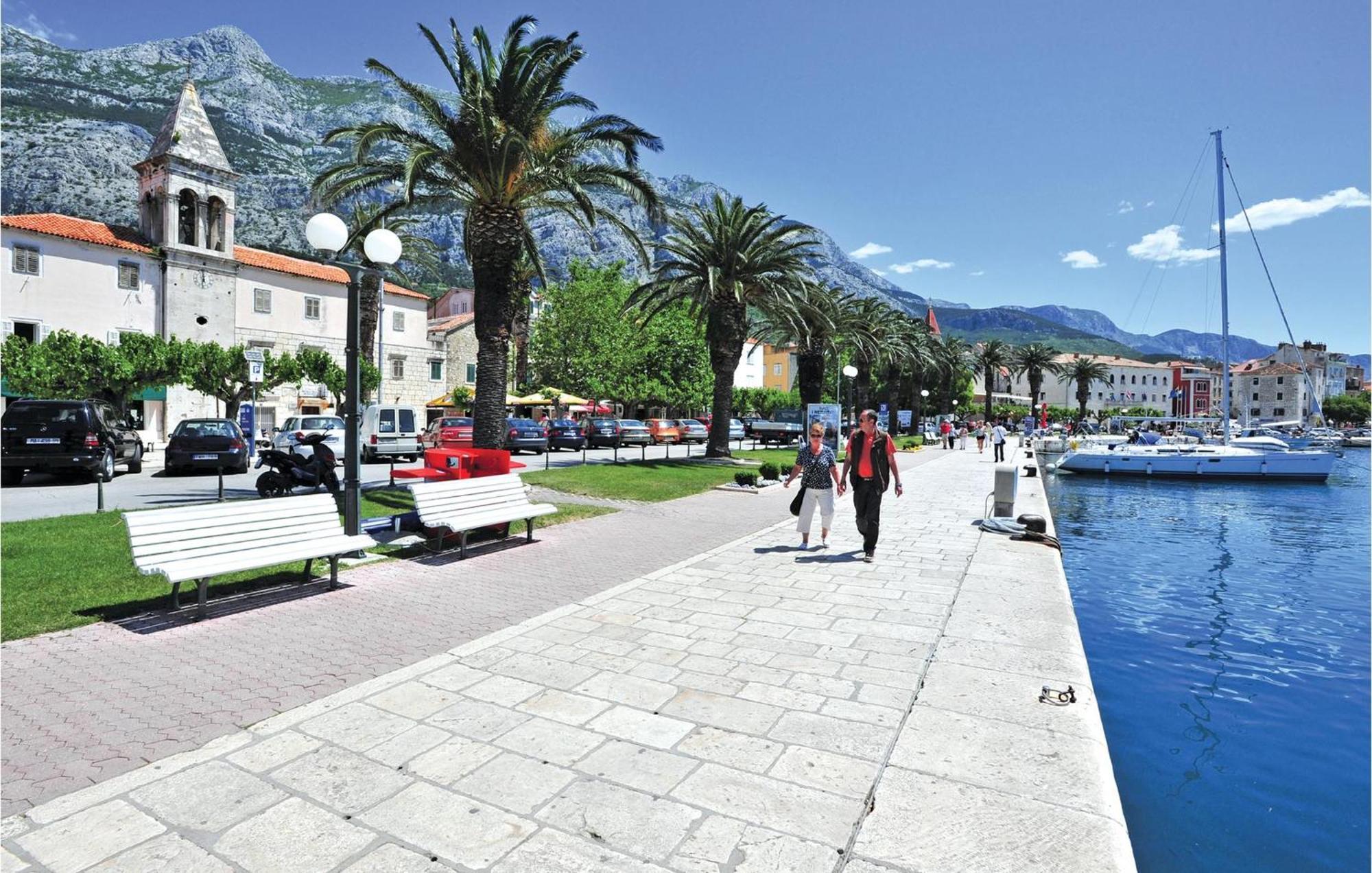 Gorgeous Apartment In Makarska With Wifi Екстер'єр фото