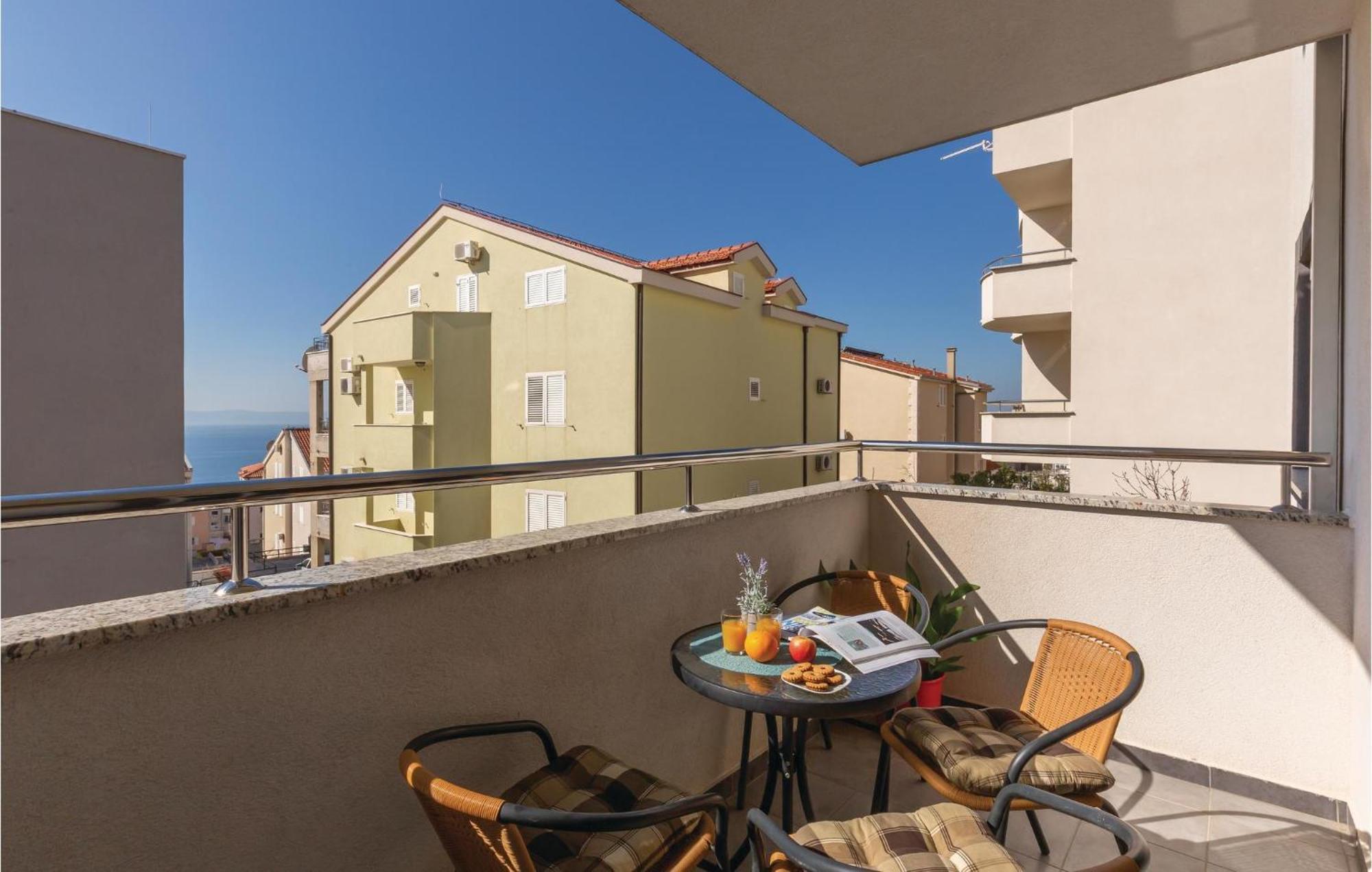 Gorgeous Apartment In Makarska With Wifi Екстер'єр фото