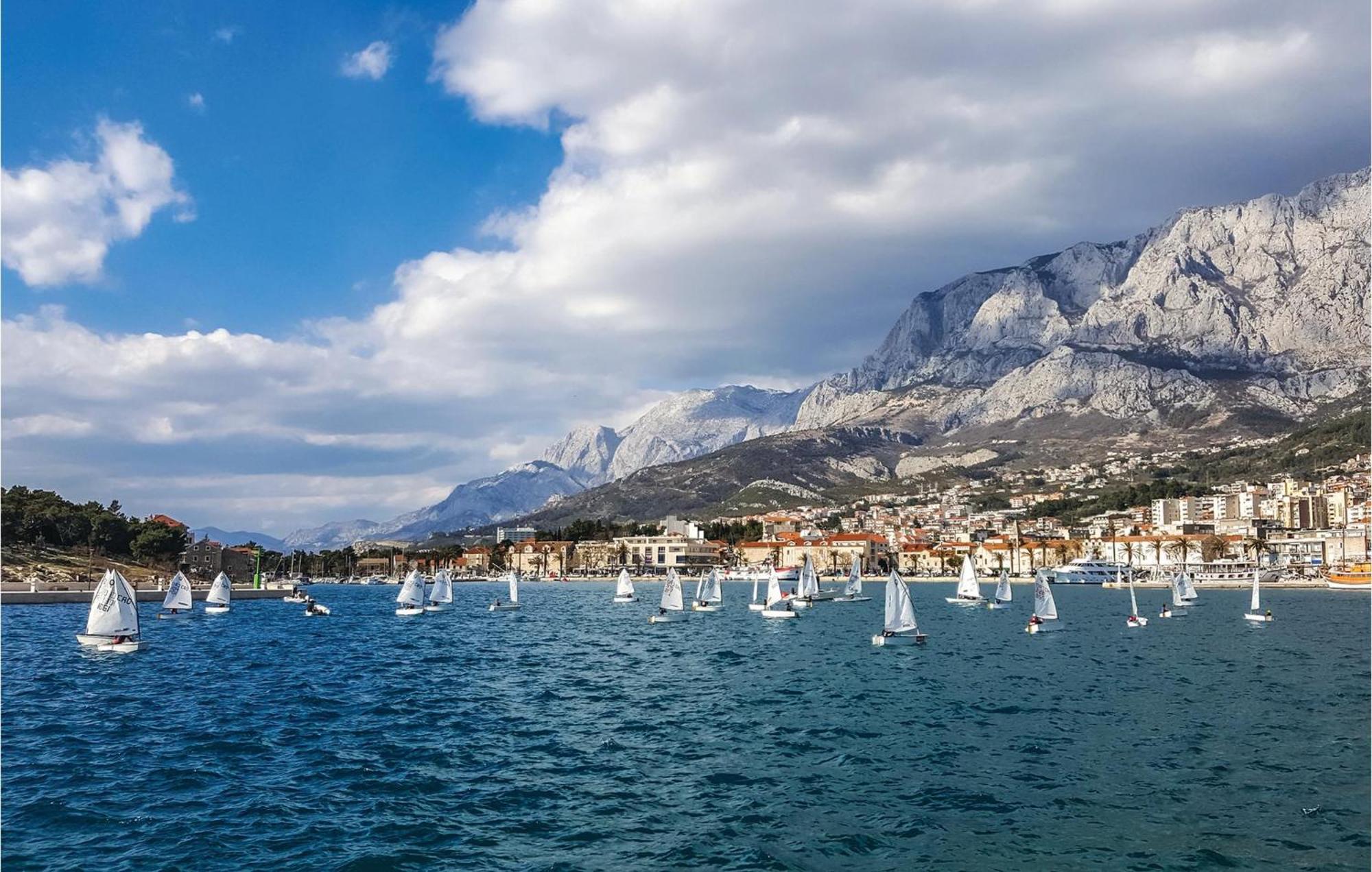 Gorgeous Apartment In Makarska With Wifi Екстер'єр фото